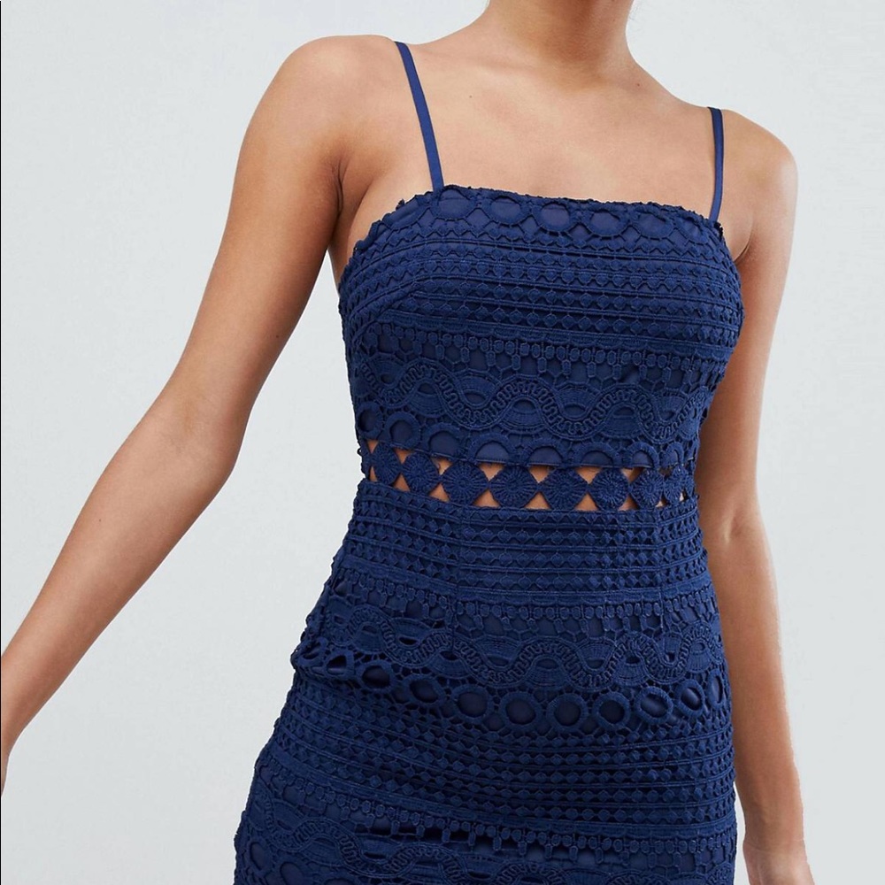 Navy bodycon dress